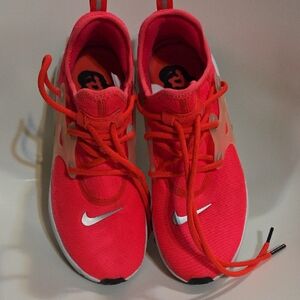 Nike Women React Presto Crimson